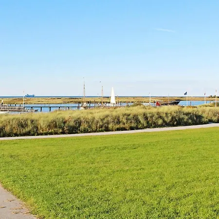 Сasa de vacaciones 8 Person In *