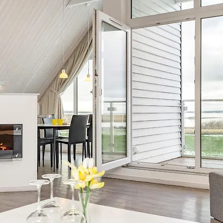 8 Person In * Wendtorf